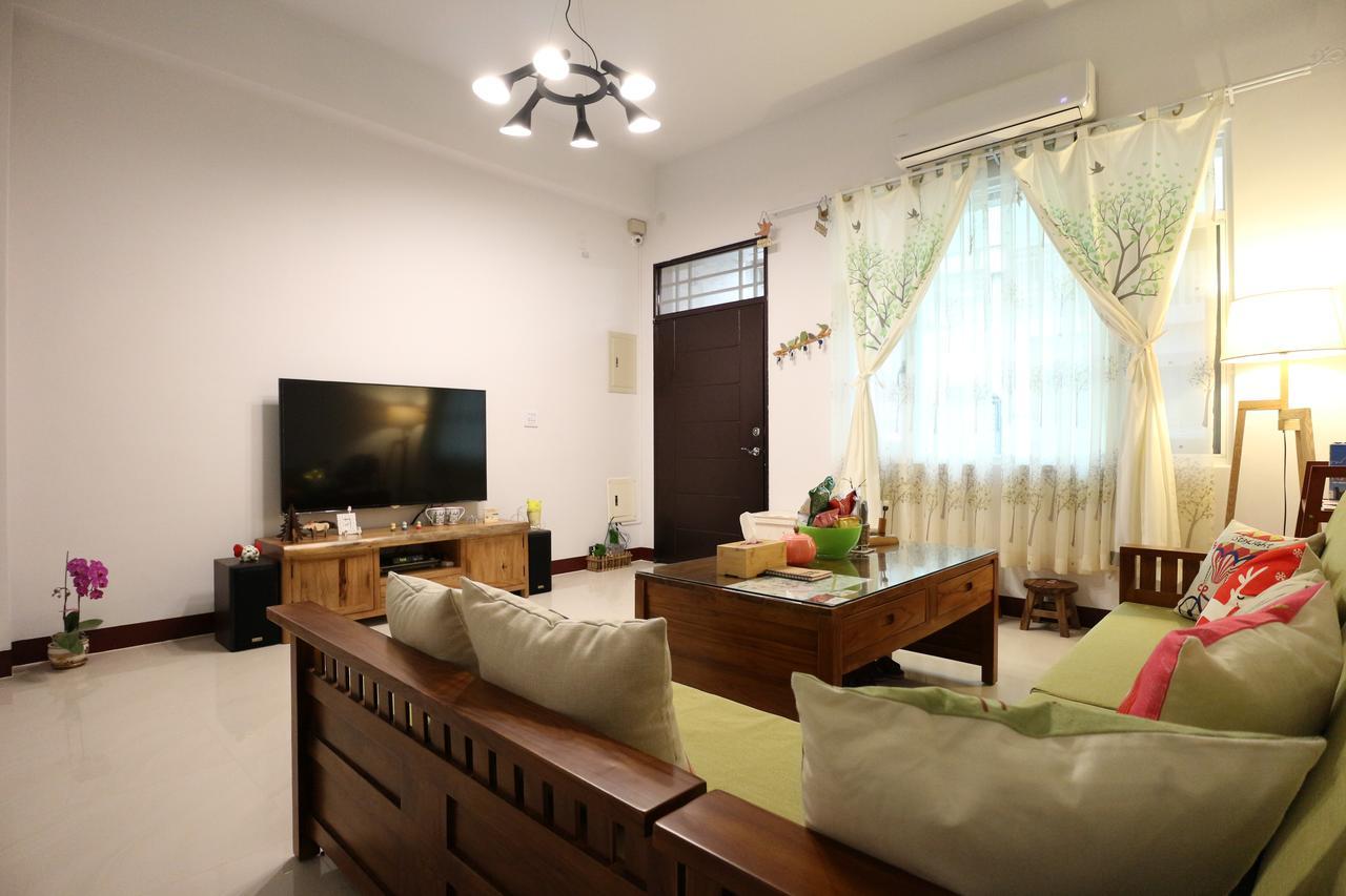 Happy Together Guesthouse T'ai-tung Exterior foto